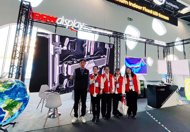 DDW DISPLAY ISE2025 win big success!